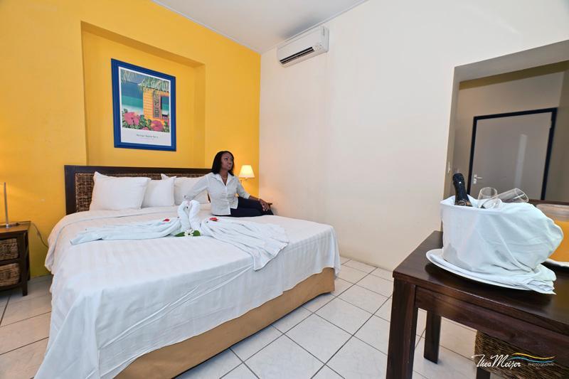 Academy Hotel Curacao Willemstad Exterior foto
